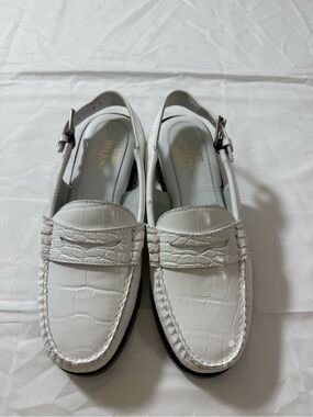 Vintage G.H. Bass Weejuns Whitney Croc Emboss Slingback Loafers White Leather 6M